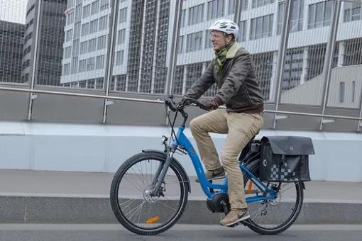 Vélo de Ville Électrique Moovin Cross D8 27.5" – Image 4